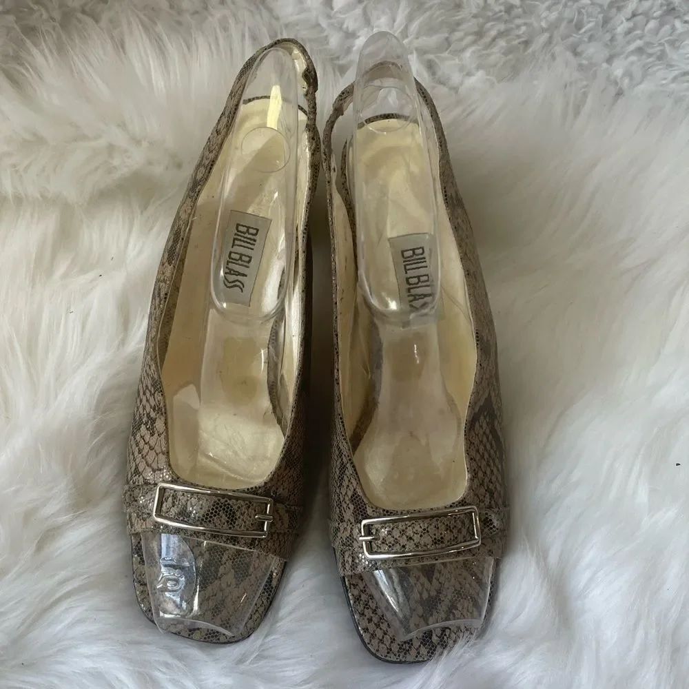 Bill Blass leather snake skin print beige & taupe open toe sandals size 9.5